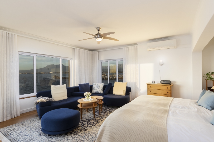 6 Bedroom Property for Sale in Gordons Bay Village Western Cape